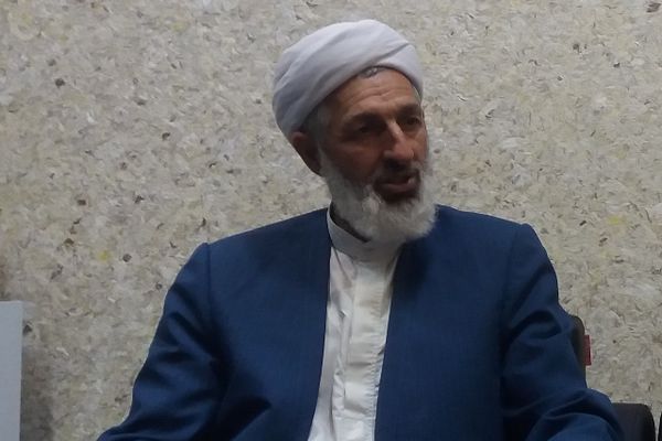 نهادهای فرهنگی در جهت ترویج فرهنگ کتاب و کتابخوانی گام بردارند