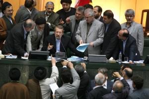 کلید لغو تحریمها در مجلس است / رنجی که جهانی شد