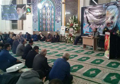 انتقاد و اعتراض مردم ناشی از اشرافیگری برخی مدیران است