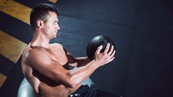 ۷ توصیه طب ورزشی در مقابله با کرونا
