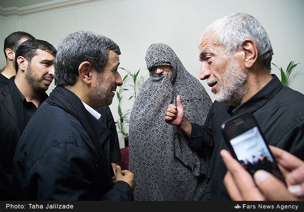 حضور احمدی نژاد در منزل شهید عبدالله باقری+تصاویر