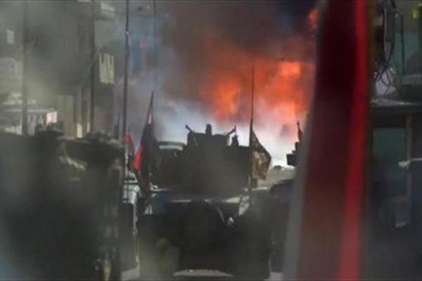 خبرنگار زن در کمین داعش گیر افتاد
