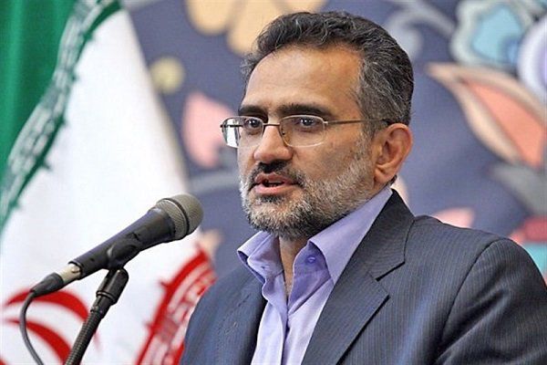 انتخاب مجدد دولت فعلی موجب سیاست زدگی در کشور می شود