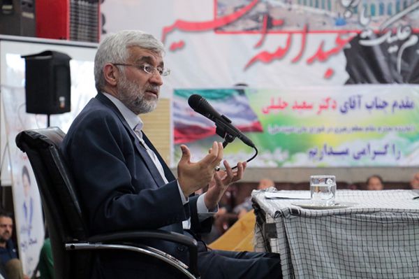 انقلاب یک حرکت رو به جلوست و در زمان، مکان و افراد محدود نمی شود