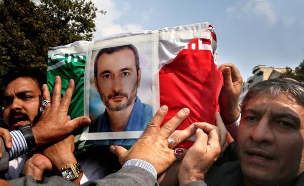 تصاویر/ تشییع پیکر دانشمند شهید احمد حاتمی