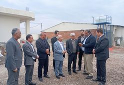 برای دفاع از عملکرد خود نیامده‌ایم/کنار تولید کنندگان ایستاده‌ایم