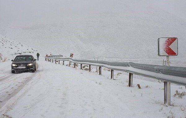 لزوم همراه داشتن تجهیزات زمستانی در جادههای کوهستانی گلستان