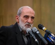 آقای روحانی در اولین روز انتخاب خود سایه جنگ را از آمریکا هدیه گرفت