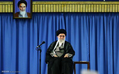 دیدار خانواده یکی از جانباختگان حادثه مکه با رهبر انقلاب
