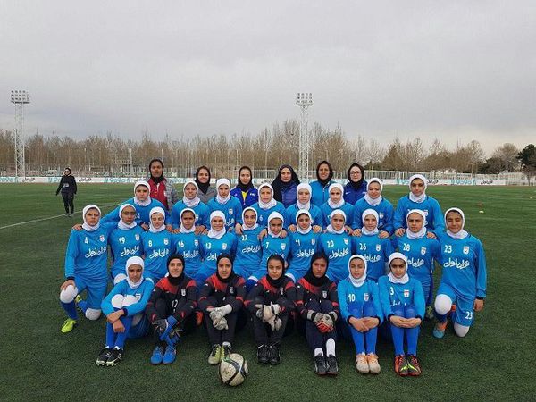 فوتبالیست گلستانی به اردوی تیم ملی دختران دعوت شد
