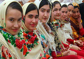 گزارش تصویری/ روز معلم در منطقه ترکمن نشین