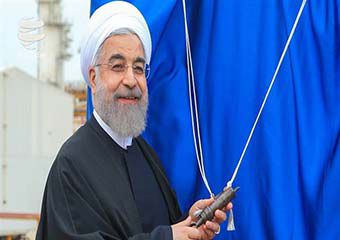 افتتاحیه های نمایشی این بار در مشهد / از افتتاح کارخانه قدیمی تا بهره برداری نمادین از پل مرزی بدون حضور طرف خارجی!