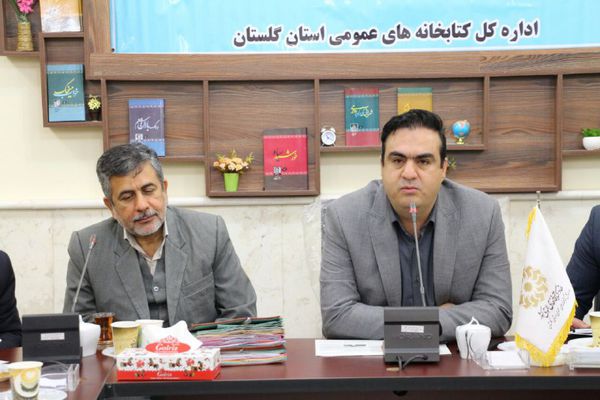 امضای تفاهم نامه همکاری بین اداره کل کتابخانه های عمومی استان و اداره کل مخابرات استان + تصاویر