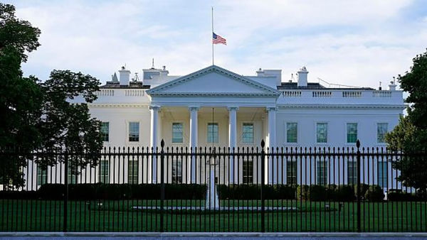 فیلم/ موج استعفاها کاخ سفید را فراگرفت!
