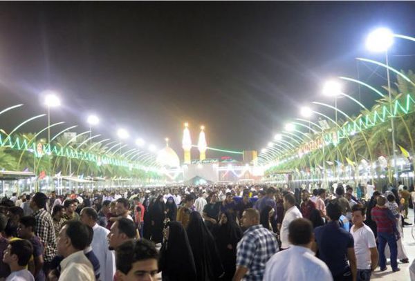 بینالحرمین در شب میلاد امام حسین (ع)+تصاویر