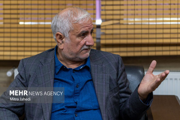 مهاجرت نیروی ماهر معضل اقتصاد کشور/قیمت محصولات کشاورزی واقعی شود