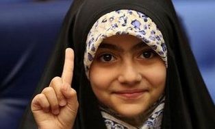 عکس/ درختی که «آرمیتا» کاشت