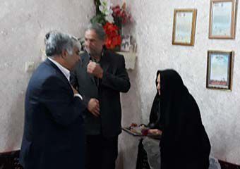 مدیرکل کمیته امداد استان گلستان با مادران شهدا دیدار کرد + تصاویر