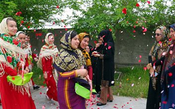 گزارش تصویری/ روز معلم در منطقه ترکمن نشین