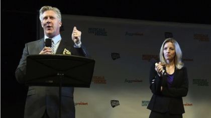اجرای کمدی موزیکال "Clinton, the musical" در نیویورک