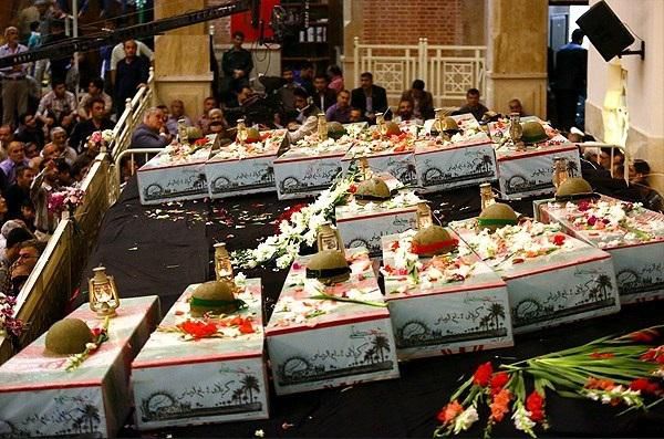 تصاویر/ عطرگل‌های پرپر دست بسته در گرگان پیچید