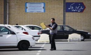 تعطیلی مراکز تعویض پلاک در شهرهای قرمز
