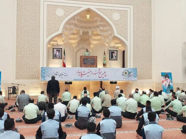 دستگاه ها برای ایجاد امنیت پای کار باشند
