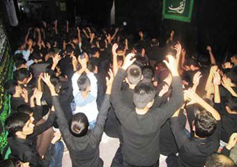 عزاداری دانش آموزان گلستان در سوگ سرور و سالار شهیدان + تصاویر