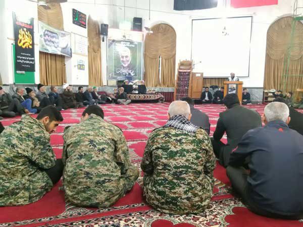 خون پاک حاج قاسم انقلاب و نظام را بیمه کرد / برخی مدیران ما تفکر انقلابی ندارند
