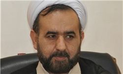با شبکههای اجتماعی مخرب باید مبارزه کرد