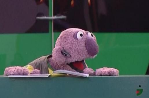 دانلود کلیپ کاراته بازی جناب خان به تقلید از بروسلی/میمون مست