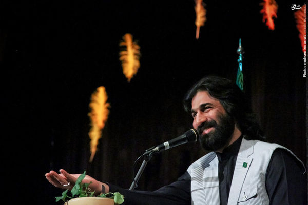شعرخوانی قاسم صرافان، وحید قاسمی و صابر خراسانی در دانشگاه تهران